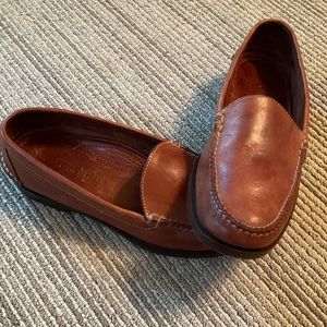 Mens Cole Haan Leather Slip On Loafers, brown, size 9.5, EUC